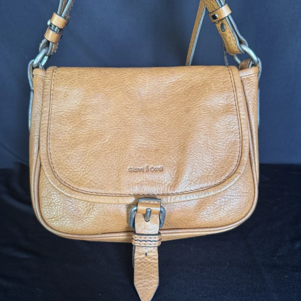 Gianni Conti Leather Crossbody Saddle Bag Made in Italy